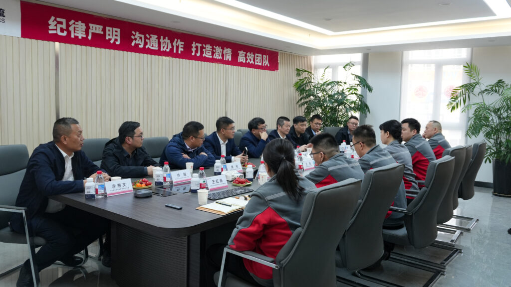 吉利商用车集团莅临必发88物流进行交流